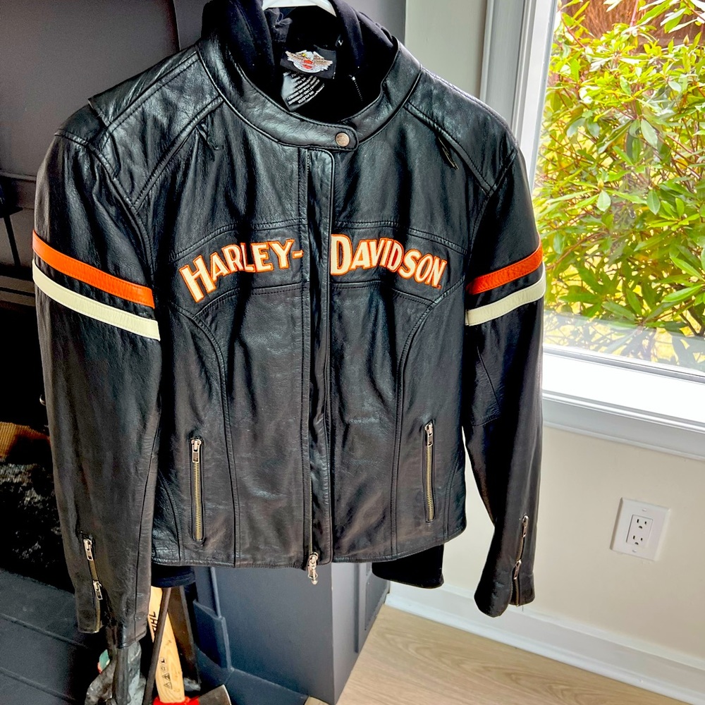 Womens or Mens large Harley Davidson jacket Leather
